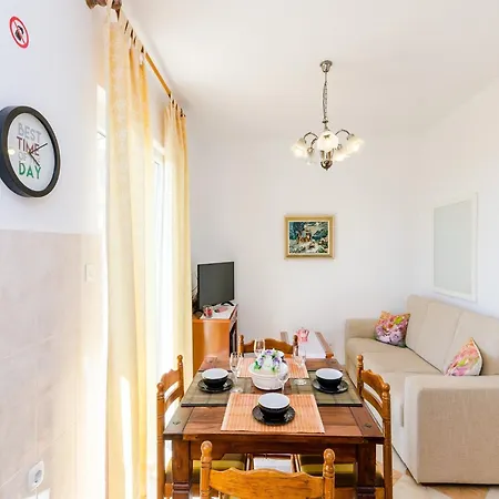 Nicol - Two-bedroom With Balcony And Sea View * Ντουμπρόβνικ